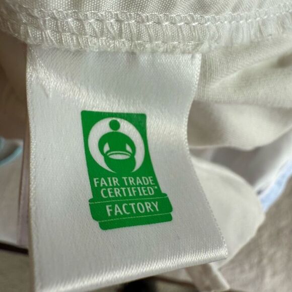 J Crew Women’s White 4" Chino Short - Picture 7 of 12